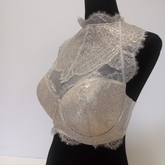 🍁 Victoria’s Secret VS Dream Angels High Neck Bra - Picture 3 of 8
